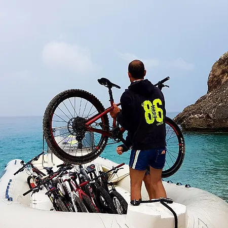 ホームステイ Oroseinbike オロゼーイ